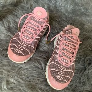 nike air max plus goddess night out